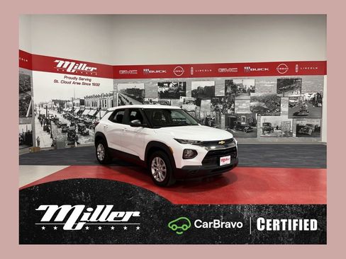 Certified 2023 Chevrolet TrailBlazer LS AWD/4WD image 1