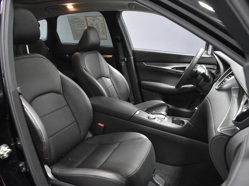 Used 2025 INFINITI QX50 Luxe image 14