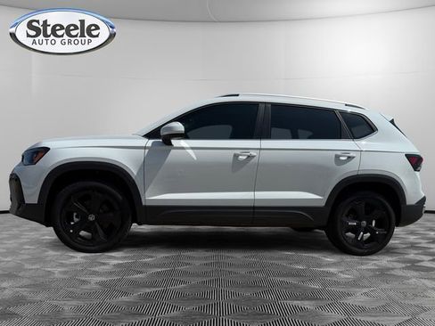 New 2025 Volkswagen Taos SEL image 2