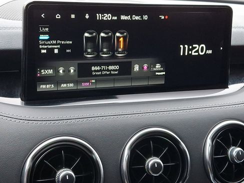 Used 2023 Kia Stinger GT2 image 18