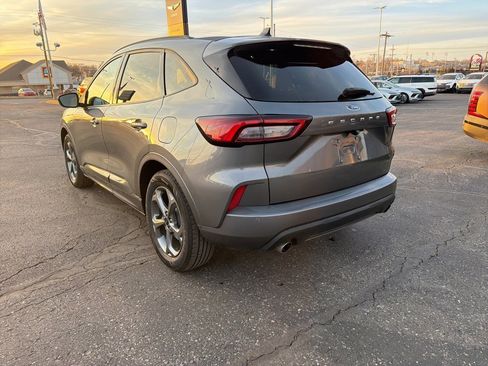 Used 2024 Ford Escape ST-Line w/ Cold Weather Package image 5