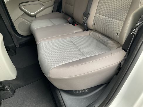 Used 2022 Kia Soul LX FWD image 32