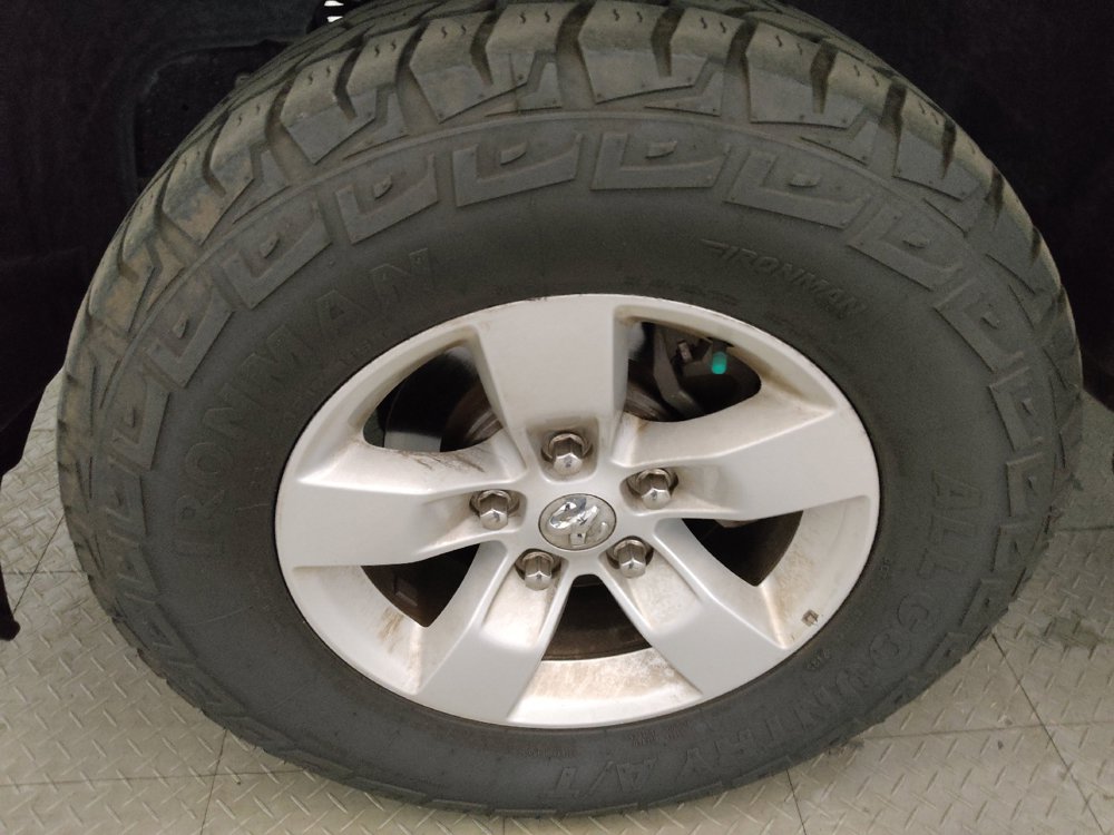 Used 2023 RAM 1500 Classic SLT w/ Trailer & Traction Group AWD/4WD image 31