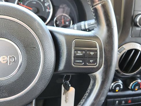 Used 2014 Jeep Wrangler Unlimited Sport w/ Quick Order Package 24S AWD/4WD image 31