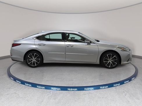 Used 2022 Lexus ES 350 w/ Premium Package FWD image 5