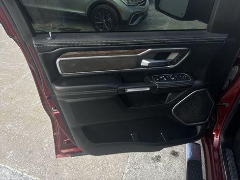 Used 2020 RAM 1500 Laramie image 21