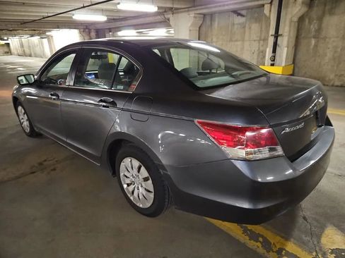 Used 2010 Honda Accord LX image 8