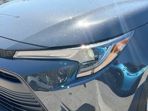 Used 2026 Toyota Corolla LE image 9