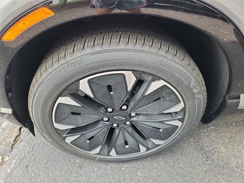 New 2025 Chevrolet Blazer EV RS image 15