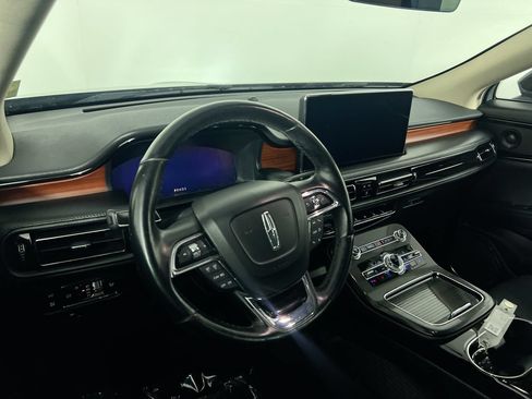 Used 2021 Lincoln Nautilus Reserve w/ Monochromatic Package AWD/4WD image 27