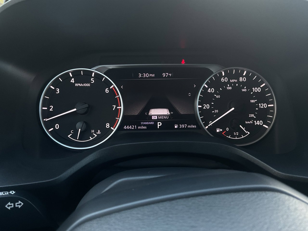 Used 2025 Nissan Rogue SV FWD image 34