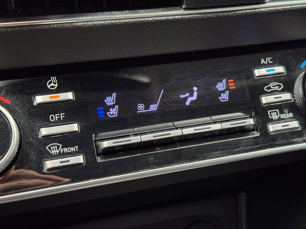 Used 2022 Hyundai Sonata Limited FWD image 36