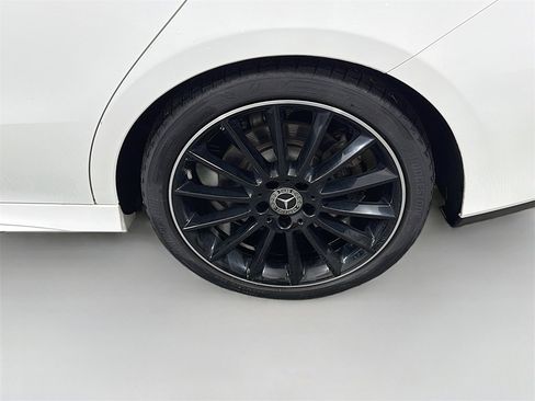 Certified 2023 Mercedes-Benz CLA 250 4MATIC image 33