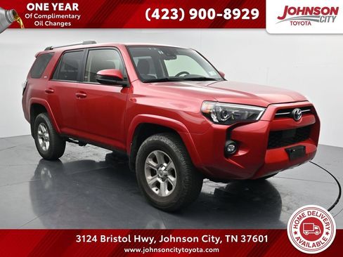Used 2024 Toyota 4Runner SR5 AWD/4WD image 1