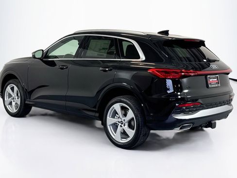 New 2025 Audi Q5 Premium Plus image 7