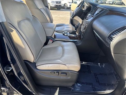 Used 2019 Nissan Armada Platinum w/ Captain's Chairs Package image 10