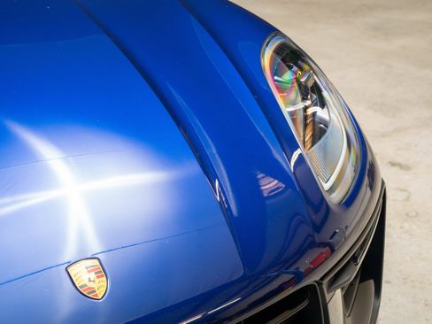 Certified 2023 Porsche Macan GTS AWD/4WD image 12