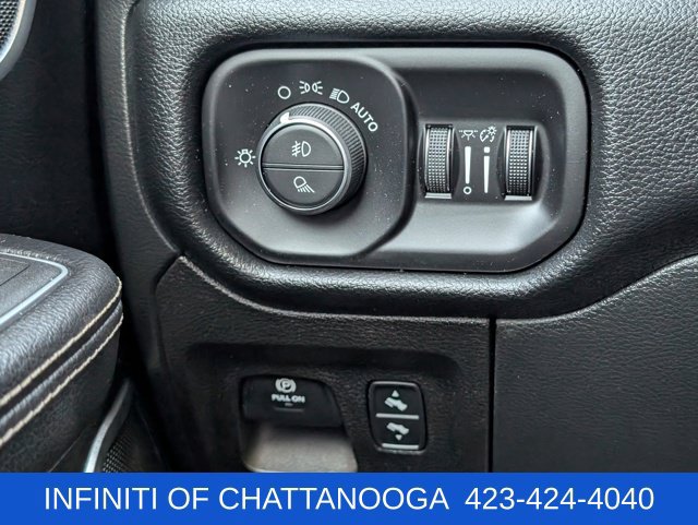 Used 2022 RAM 1500 Laramie AWD/4WD image 27