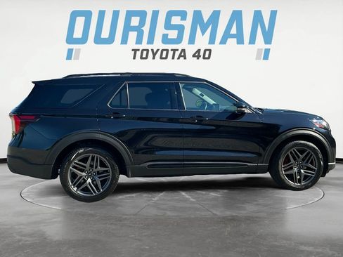 Used 2025 Ford Explorer ST AWD/4WD image 8