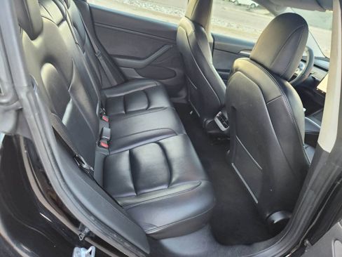 Used 2022 Tesla Model 3 RWD image 17