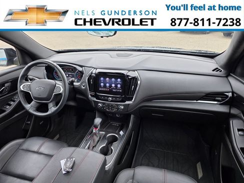 Used 2023 Chevrolet Traverse RS w/ LPO, Floor Liner Package AWD/4WD image 15