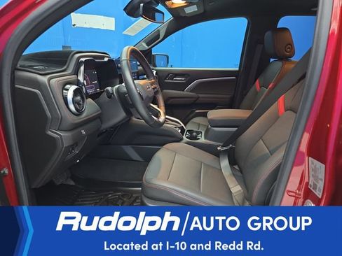 Used 2025 Chevrolet Colorado Z71 w/ Z71 Convenience Package 2 AWD/4WD image 9