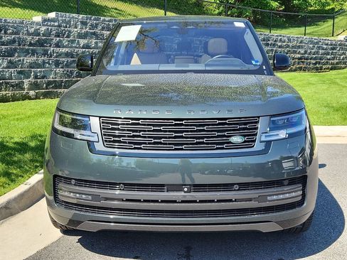 Used 2023 Land Rover Range Rover SE AWD/4WD image 8