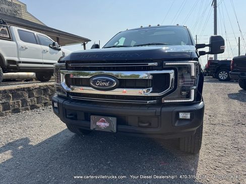 Used 2022 Ford F350 XLT w/ XLT Premium Package AWD/4WD image 4