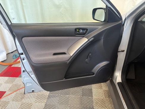 Used 2006 Pontiac Vibe image 13