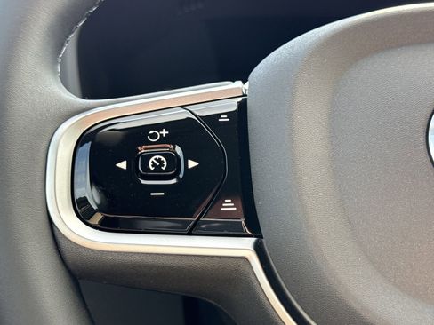 New 2026 Volvo XC60 B5 Core w/ Protection Package image 21