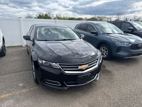 Used 2019 Chevrolet Impala LT FWD image 5