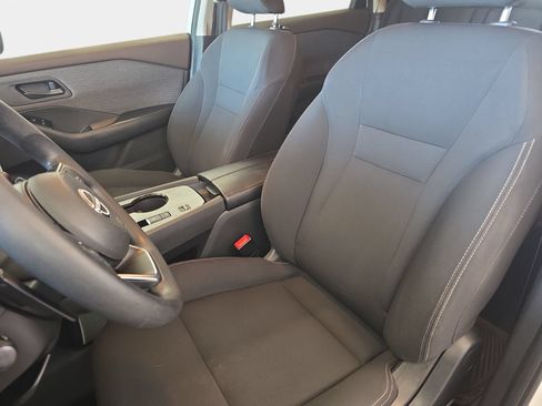 Used 2023 Nissan Rogue S FWD image 14