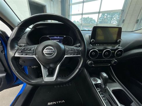 Used 2022 Nissan Sentra SV w/ Trunk Package FWD image 13