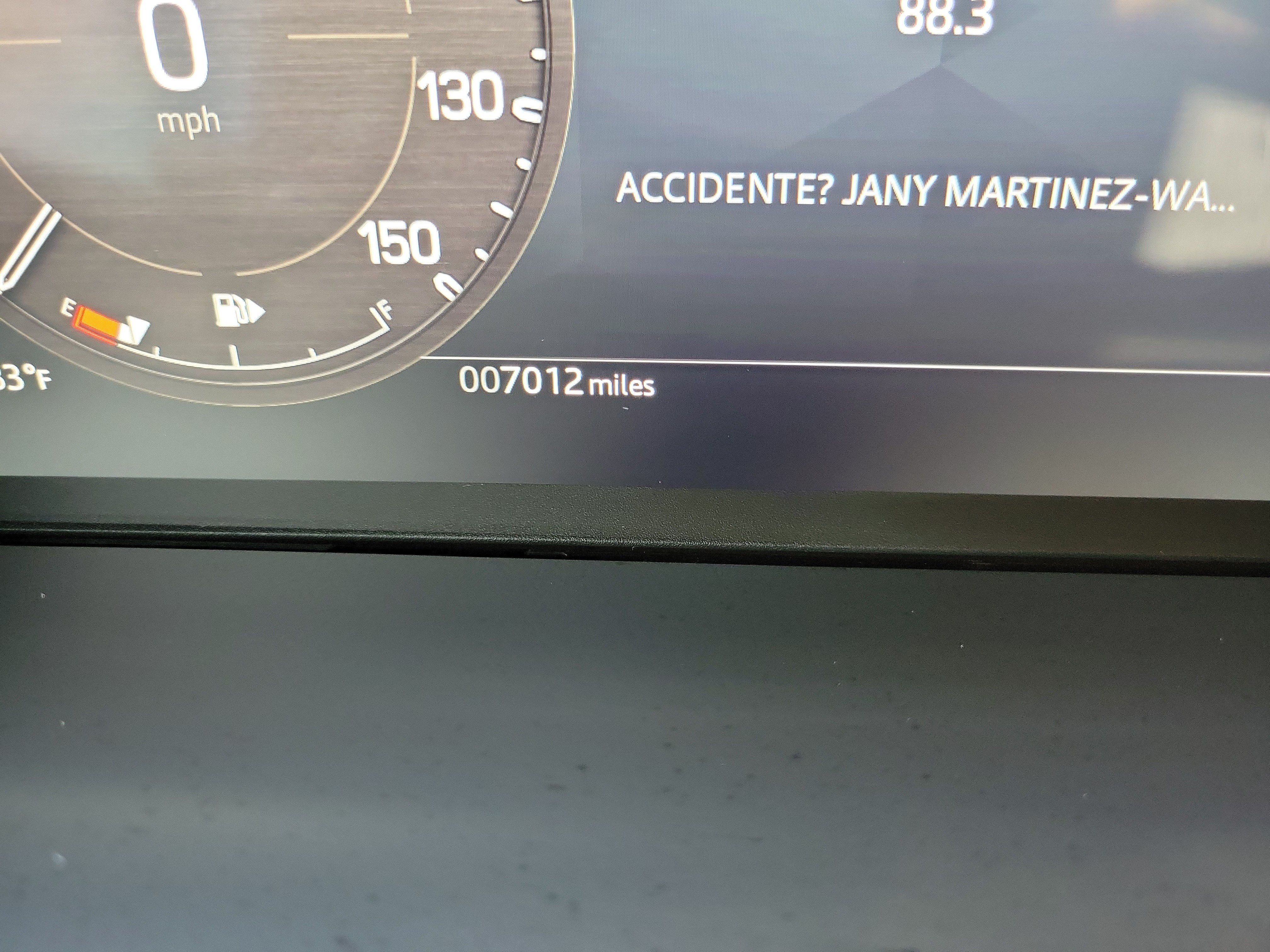 Used 2025 Land Rover Defender 110 S AWD/4WD image 28