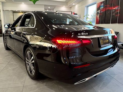 Used 2023 Mercedes-Benz E 350 E 350 4MATIC Sedan image 5