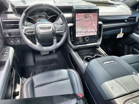 New 2026 GMC Yukon AT4 w/ AT4 Premium Plus Package AWD/4WD image 20