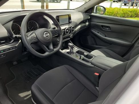 Used 2024 Nissan Sentra S FWD image 27
