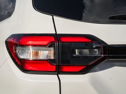 New 2025 Honda Pilot TrailSport image 7