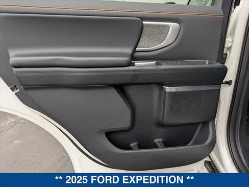 New 2025 Ford Expedition Tremor image 17