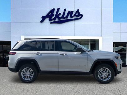 New 2025 Jeep Grand Cherokee Laredo X