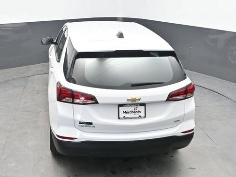 Used 2022 Chevrolet Equinox LS AWD/4WD image 26
