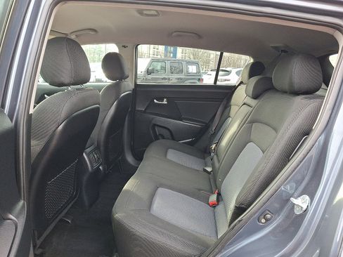 Used 2016 Kia Sportage LX image 13