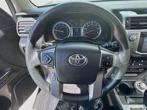 Used 2019 Toyota 4Runner Limited AWD/4WD image 17