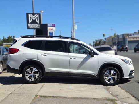 Used 2019 Subaru Ascent Premium AWD/4WD image 3
