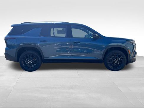 New 2026 Chevrolet Traverse LT w/ Midnight/Sport Edition AWD/4WD image 6