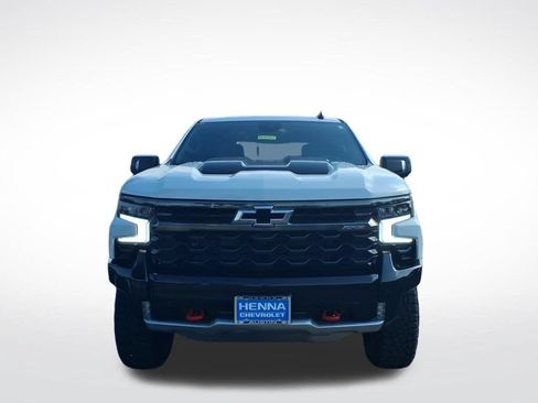 New 2026 Chevrolet Silverado 1500 ZR2 AWD/4WD image 9