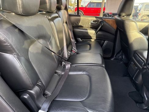Used 2023 Nissan Armada SL image 22