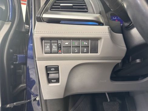 Used 2020 Honda Odyssey Elite image 18