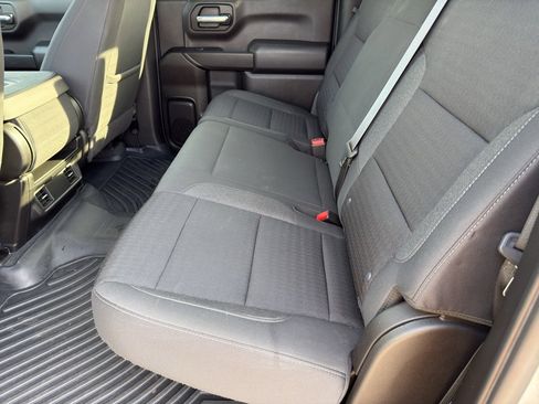 Used 2022 Chevrolet Silverado 1500 Custom image 23