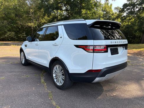 Used 2017 Land Rover Discovery HSE Luxury AWD/4WD image 6